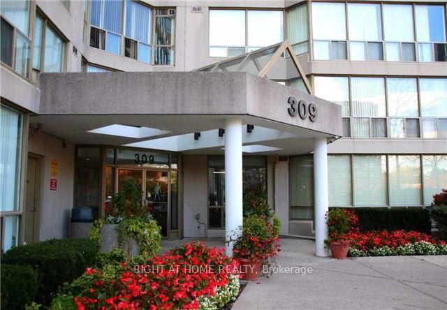 923 - 309 Major Mackenzie Drive