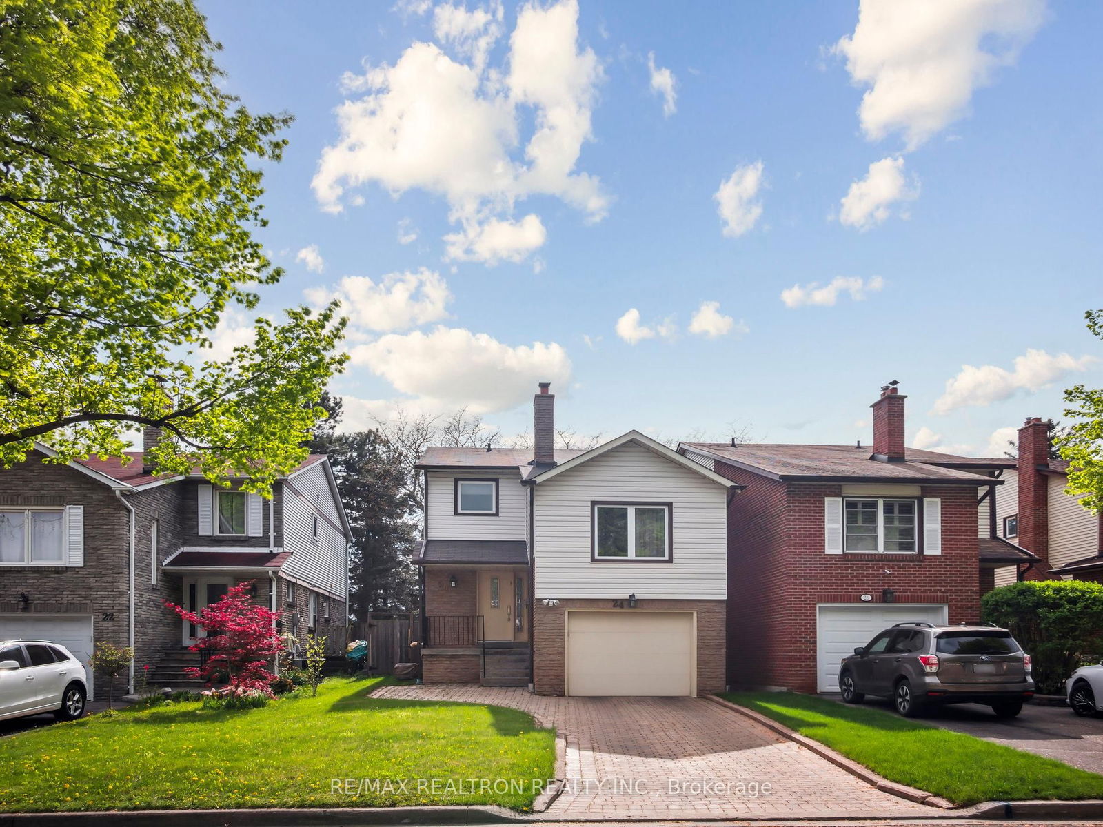 Detached House for sale at 24 FRASER Street, Markham, Aileen-Willowbrook, L3T 5H6 - MLS: N12157175