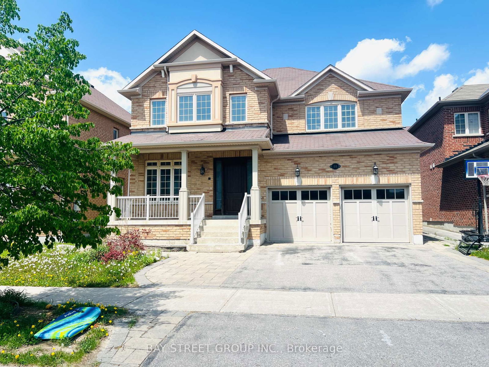 Detached House for lease at 88 Halldorson Avenue, Aurora, Bayview Northeast, L4G 7Z4 - MLS: N12157558