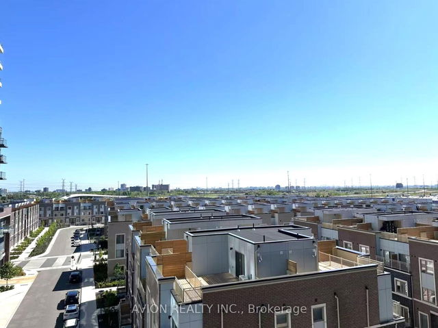 612 - 38 HONEYCRISP Crescent