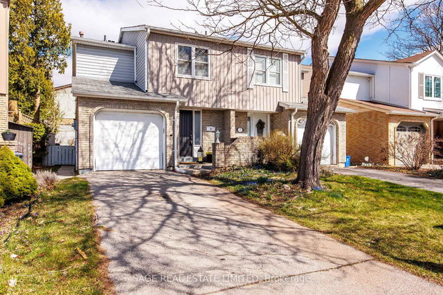 9 Reginald Crescent