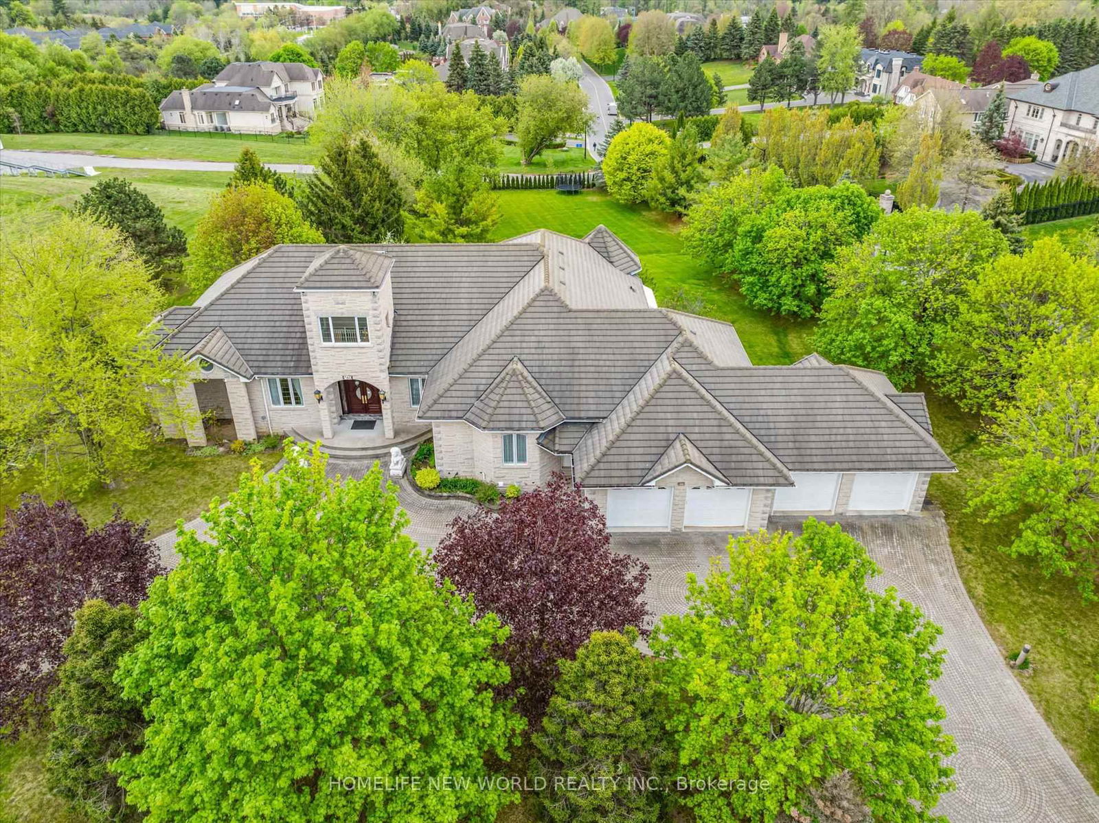 Detached House for sale at 760 Woodland Acres Crescent, Vaughan, Rural Vaughan, L6A 1G2 - MLS: N12157889