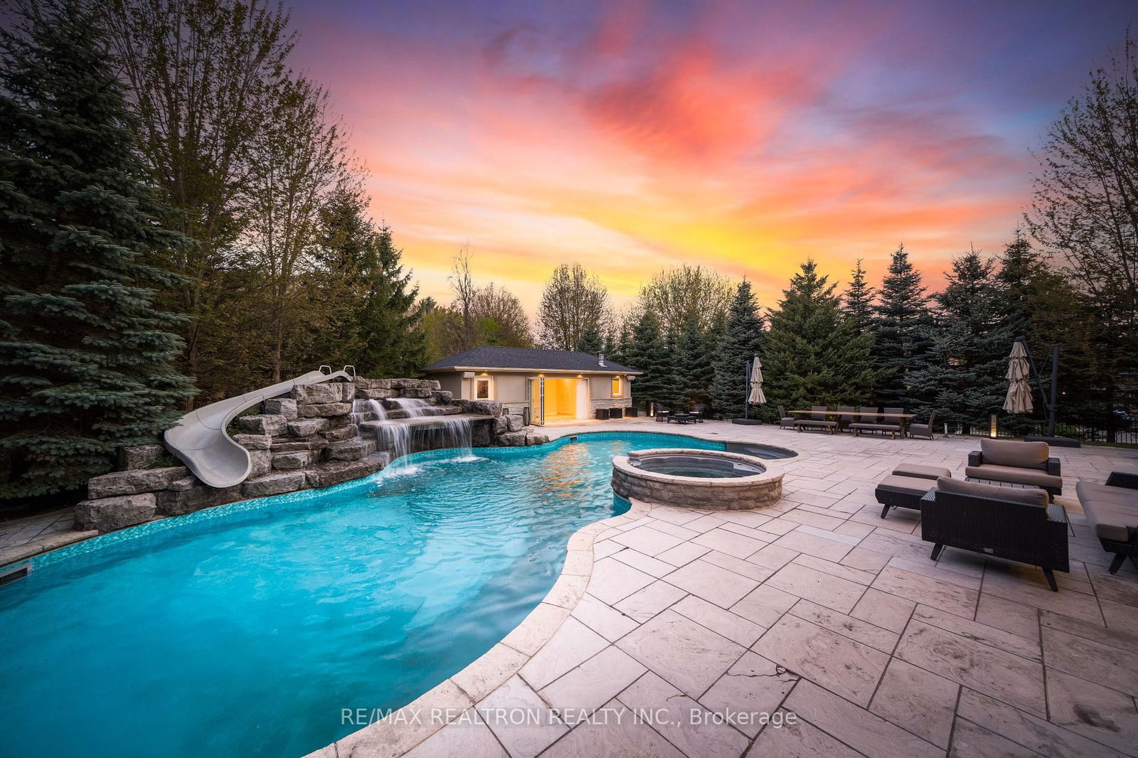 Detached House for sale at 147 Laurentian Boulevard, Vaughan, Rural Vaughan, L6A 2V8 - MLS: N12157900