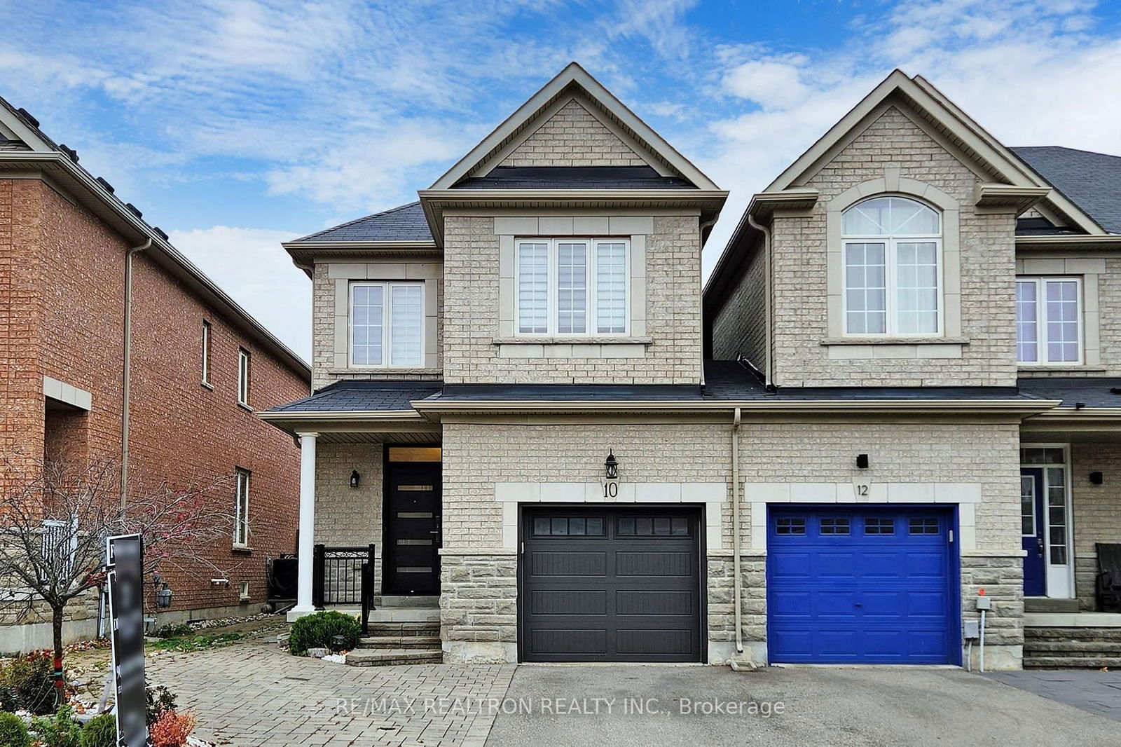 Townhouse for sale at 10 Napanee Street, Richmond Hill, Jefferson, L4E 0X4 - MLS: N12158061