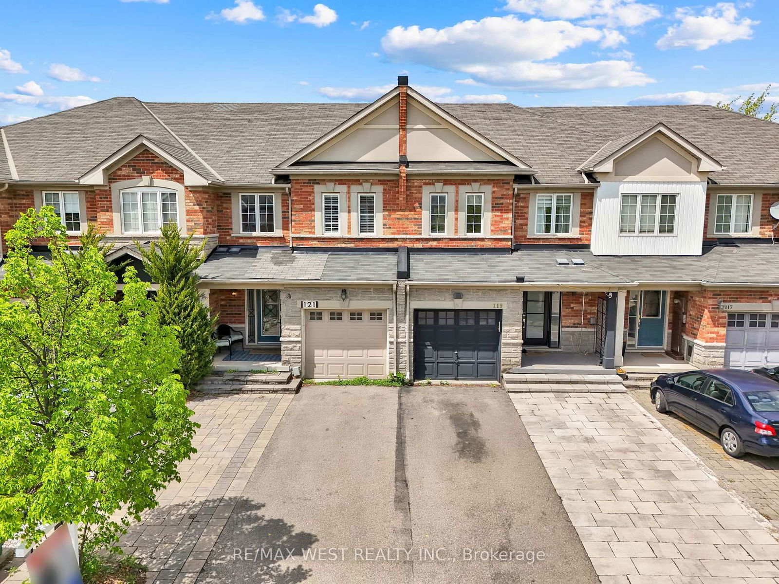 Townhouse for sale at 121 Carrier Crescent, Vaughan, Patterson, L6A 0T6 - MLS: N12158259