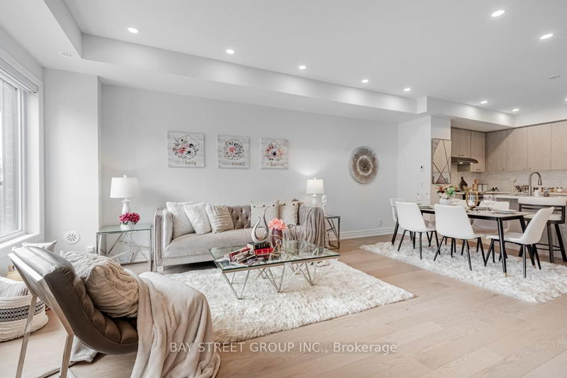 22 Herman Gilroy Lane, Markham - Angus Glen image-0-0