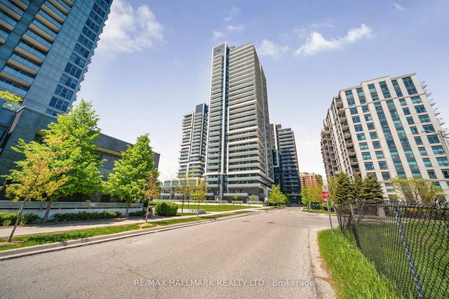 1911 - 105 Oneida Crescent