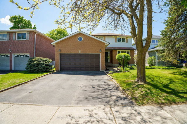 6 Oakmeadow Boulevard