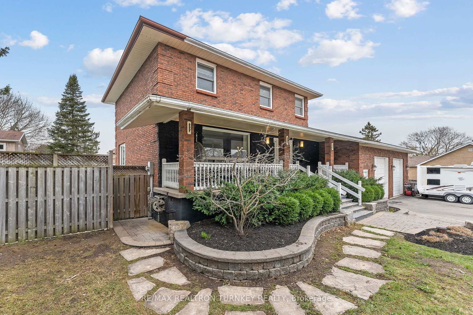 Detached House for sale at 10 Dafoe Street, Uxbridge, Rural Uxbridge, L0E 1T0 - MLS: N12159650