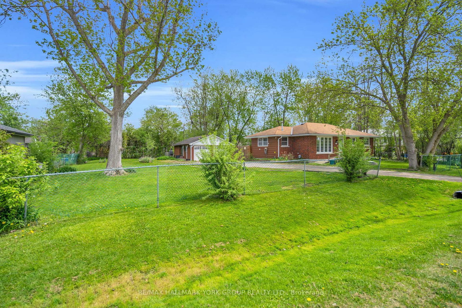 Listing Image 38
