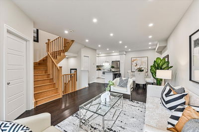 47 Vantage Loop, Newmarket - Woodland Hill image-0-3