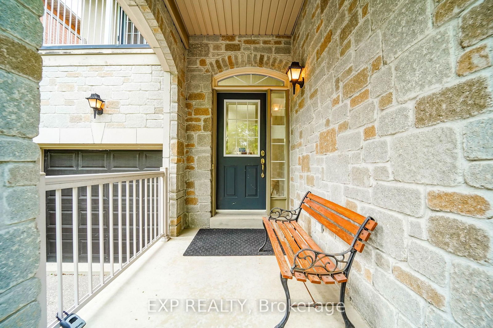 Detached House for sale at 70 Burgundy Trail, Vaughan, Patterson, L4J 8V9 - MLS: N12160464