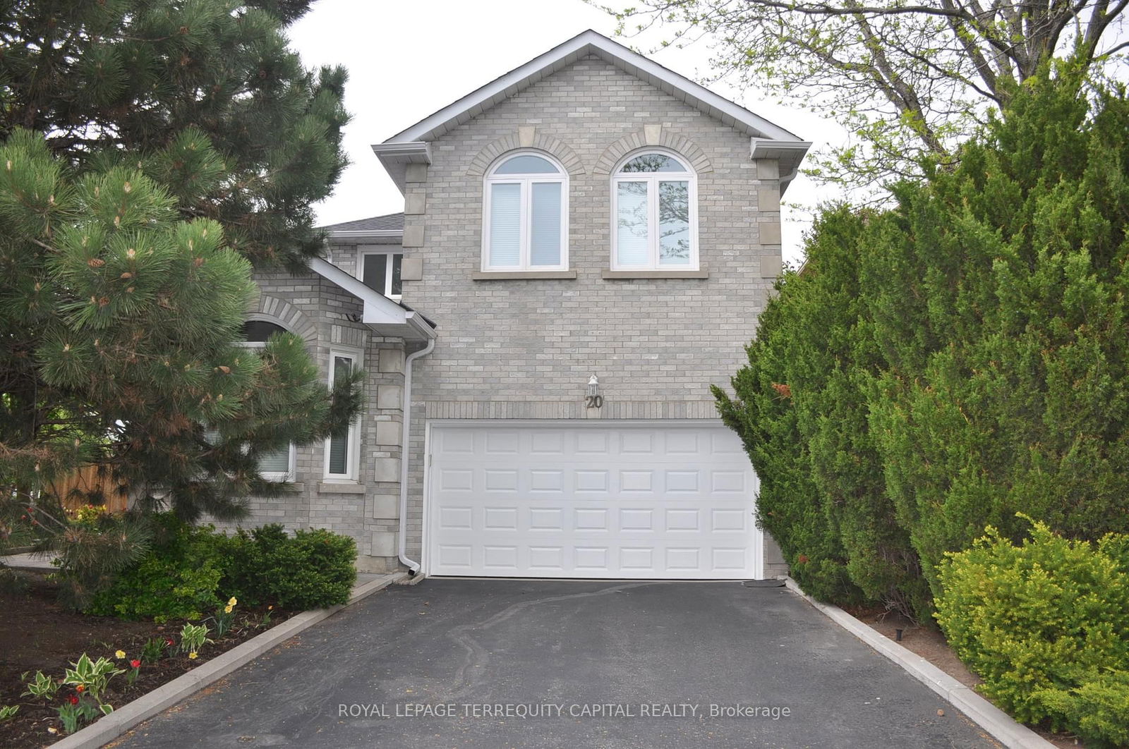 Detached House for sale at 20 Brownridge Drive, Vaughan, Brownridge, L4J 7X6 - MLS: N12160548