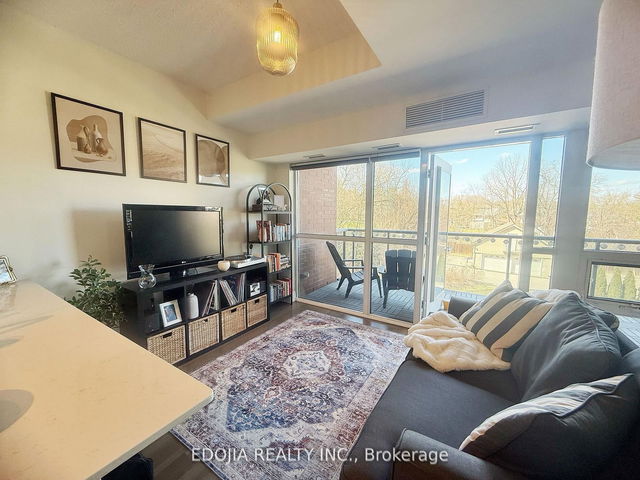 311 - 8302 Islington Avenue
