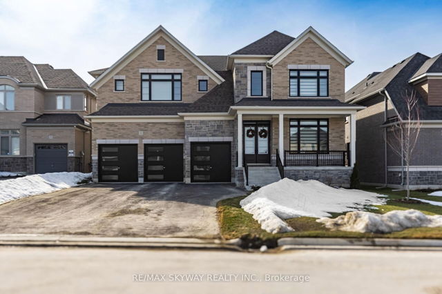 5 Twinleaf Crescent