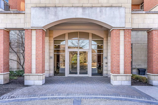 1010 - 75 King William Crescent
