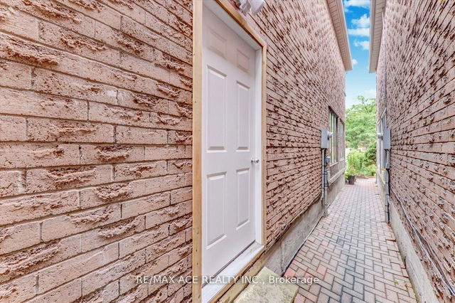 Bsmt - 111 Laird Drive