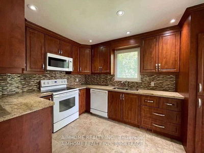 75 Harding Blvd, Richmond Hill - Harding image-0-2