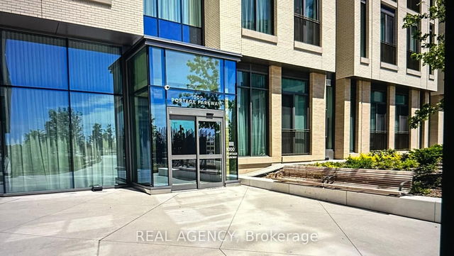 3008 - 1000 Portage Parkway