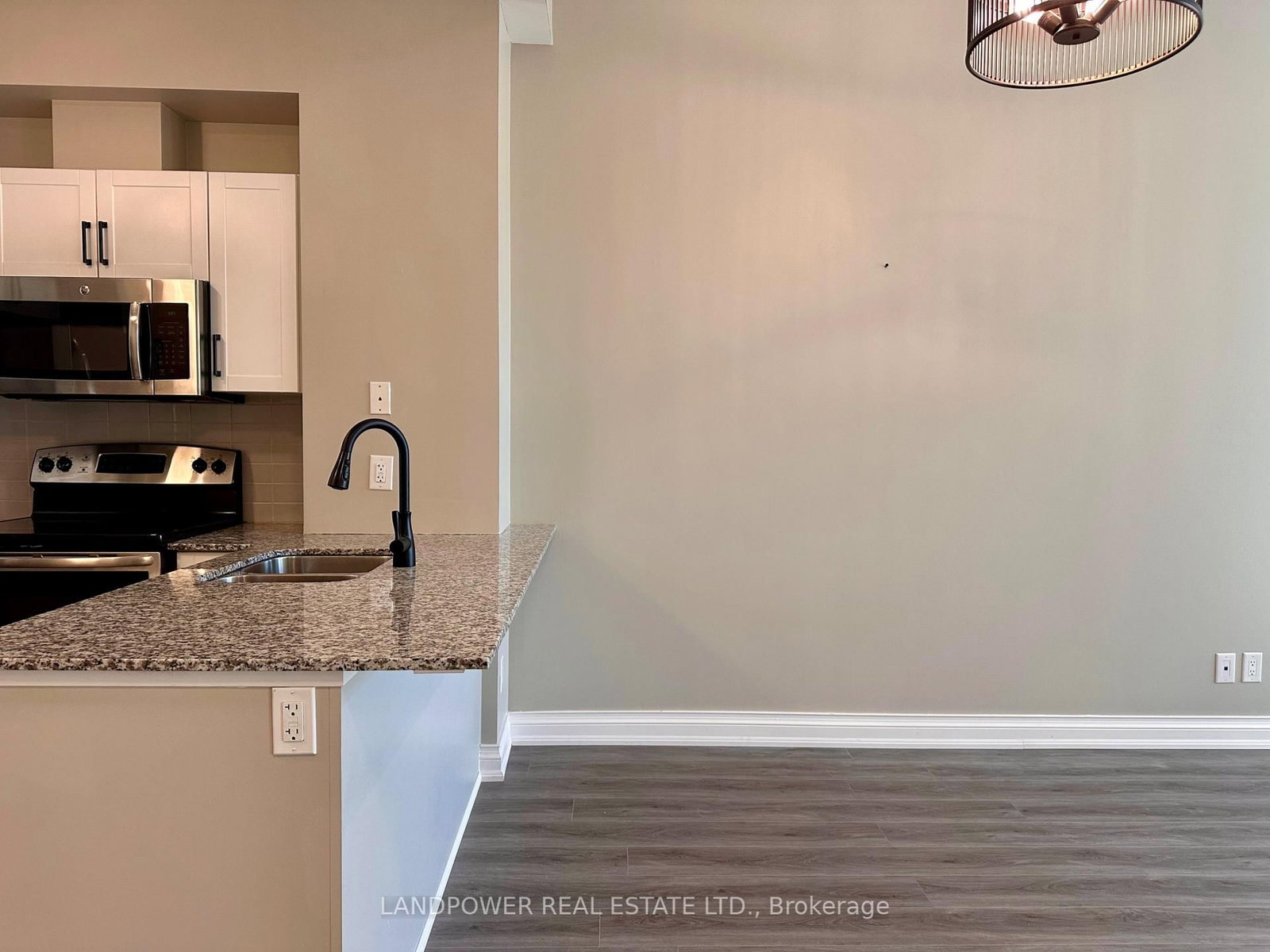 68 Main Street N, Unit 113 - Photo 22