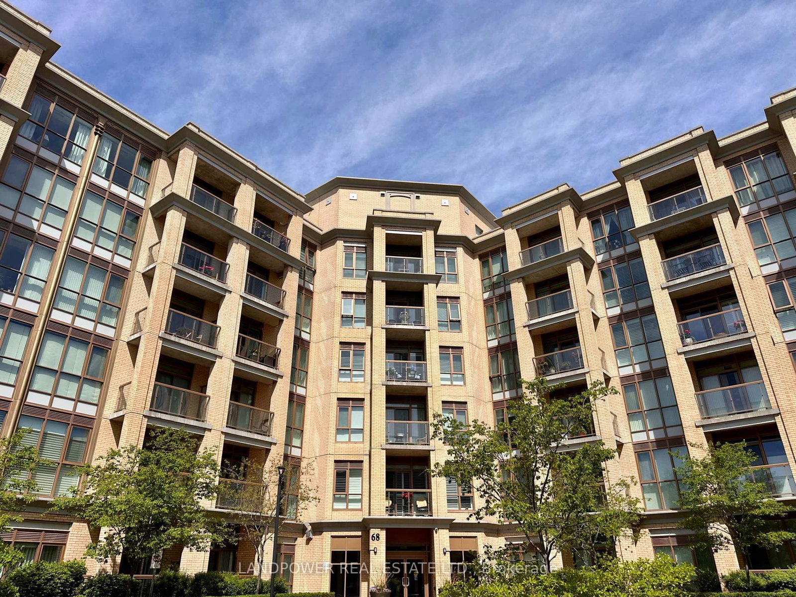 68 Main Street N, Unit 113 - Photo 41