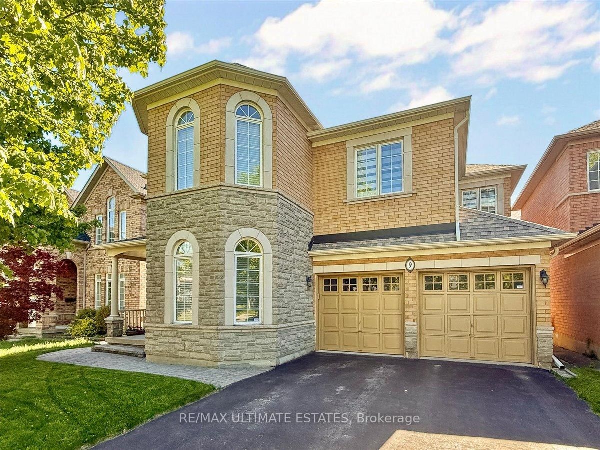 Detached House for sale at 9 Frontier Drive, Richmond Hill, South Richvale, L4C 0M2 - MLS: N12161146