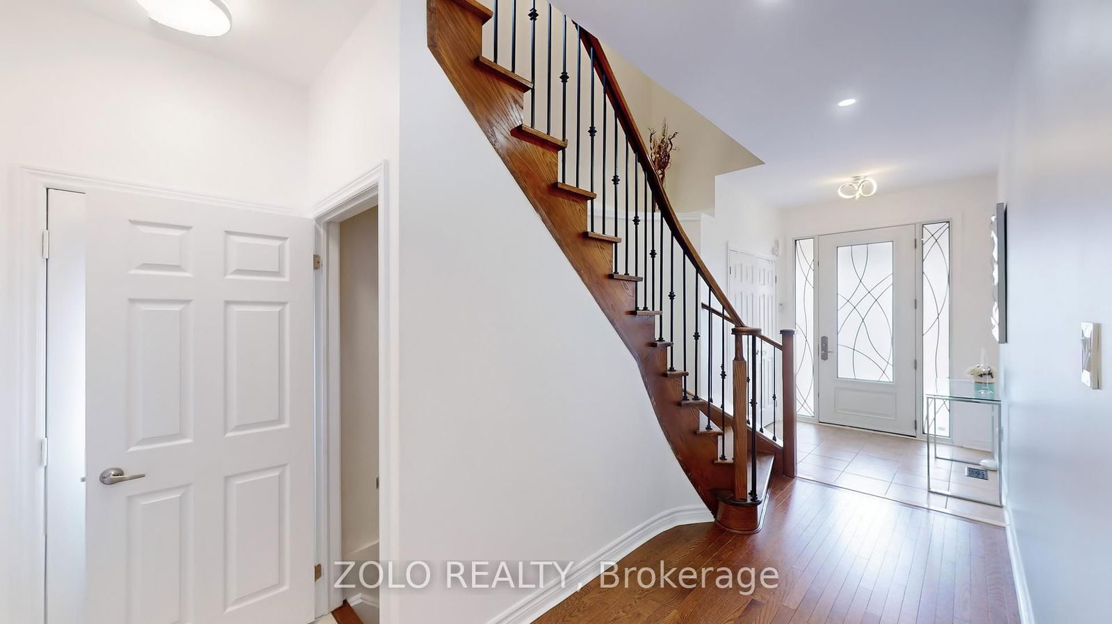 Townhouse for sale at 49 Collin Court, Richmond Hill, Jefferson, L4E 0X6 - MLS: N12161190