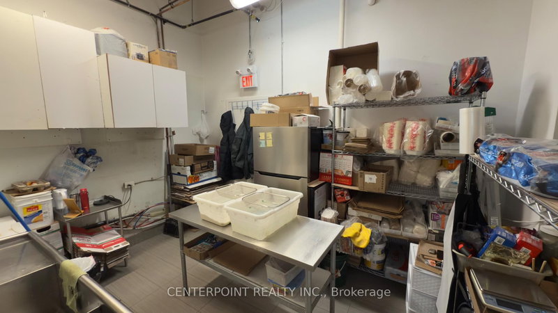 243 - 7181 Yonge St, Markham, L3T 0C7 | Image 3