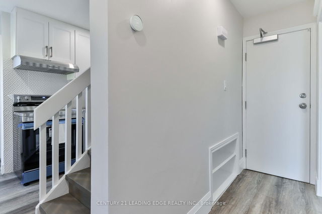 Suite B - 487 Eagle Street