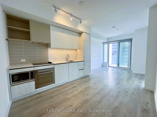 1911 - 7890 Jane Street