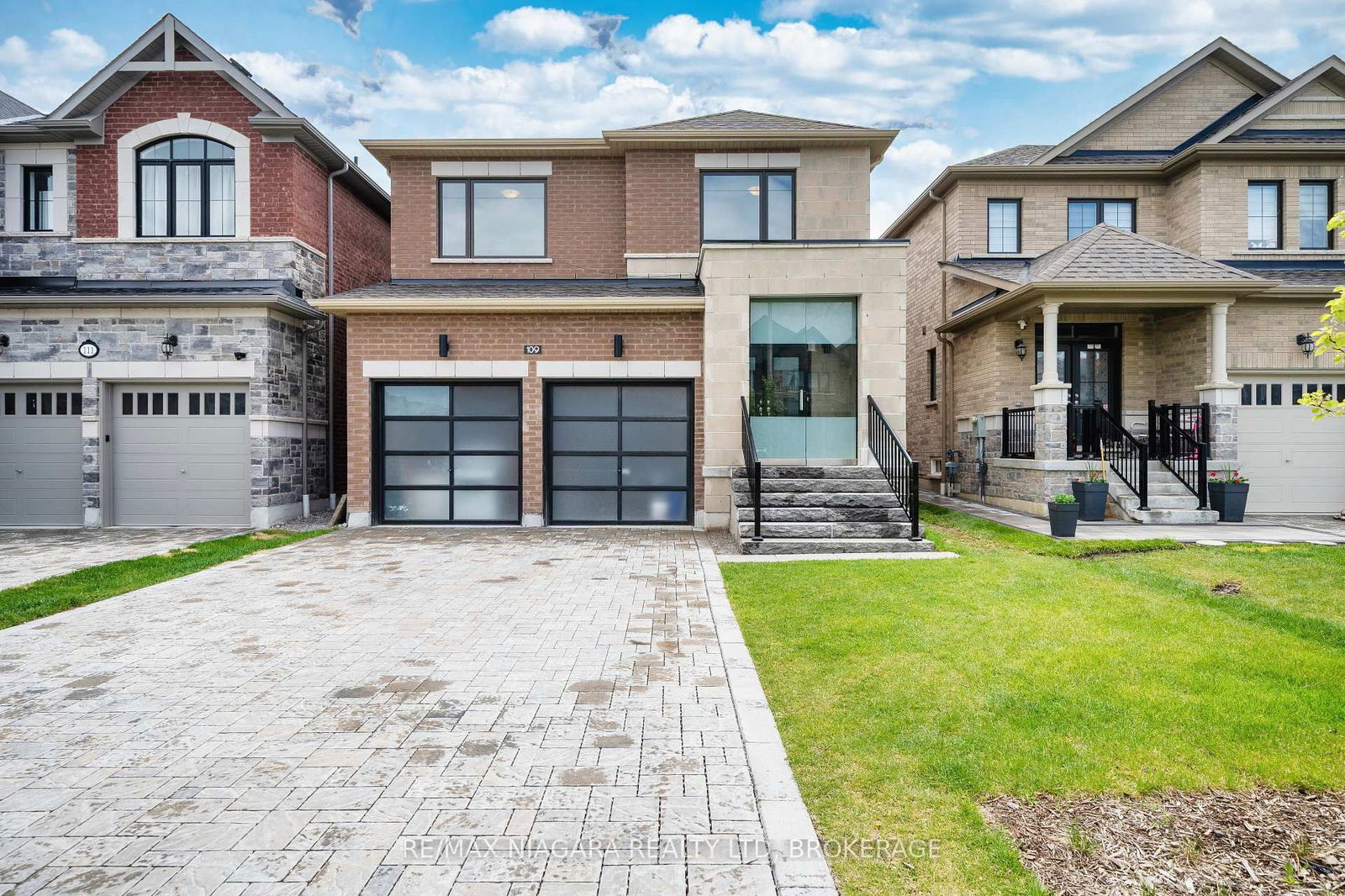 Detached House for sale at 109 Jinnah Avenue, Markham, Middlefield, L3S 0G4 - MLS: N12161606