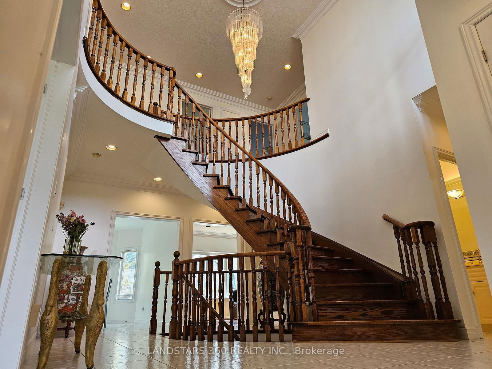 Detached House for sale at 13 Edgecombe Court, Markham, Milliken Mills East, L3S 2W6 - MLS: N12161785