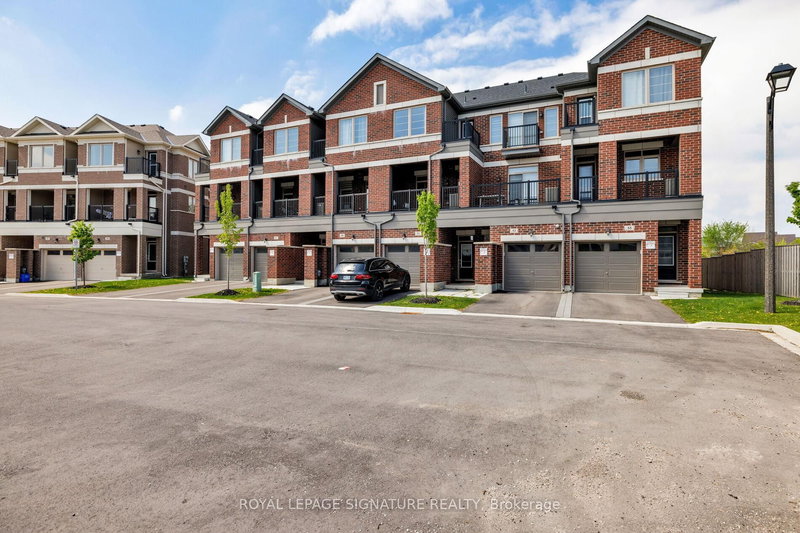 47 Saigen Lane, Markham, L6B 1R2 | Image 2