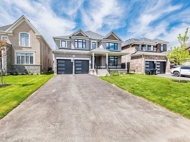 62 Sandhill Crescent