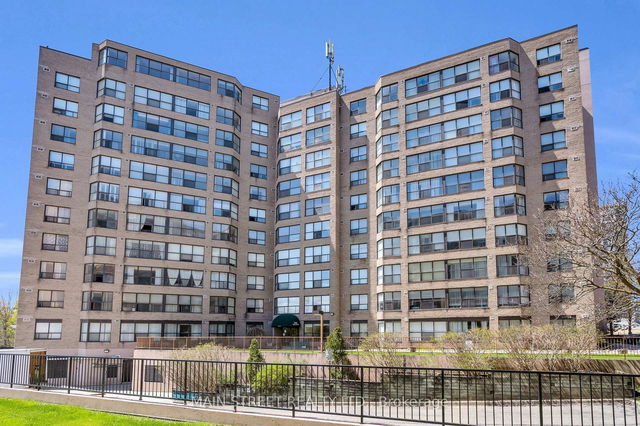 403 - 250 Davis Drive