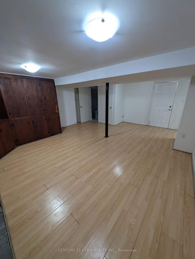 Bsmt 1 - 38 Harding Boulevard