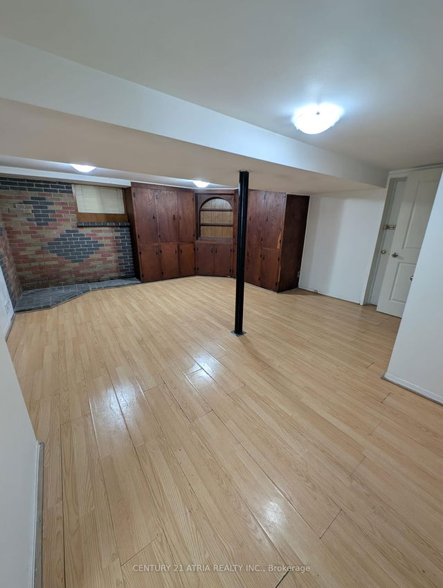Bsmt 1 - 38 Harding Boulevard