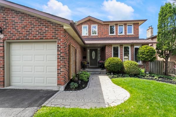90 Hazelwood Drive