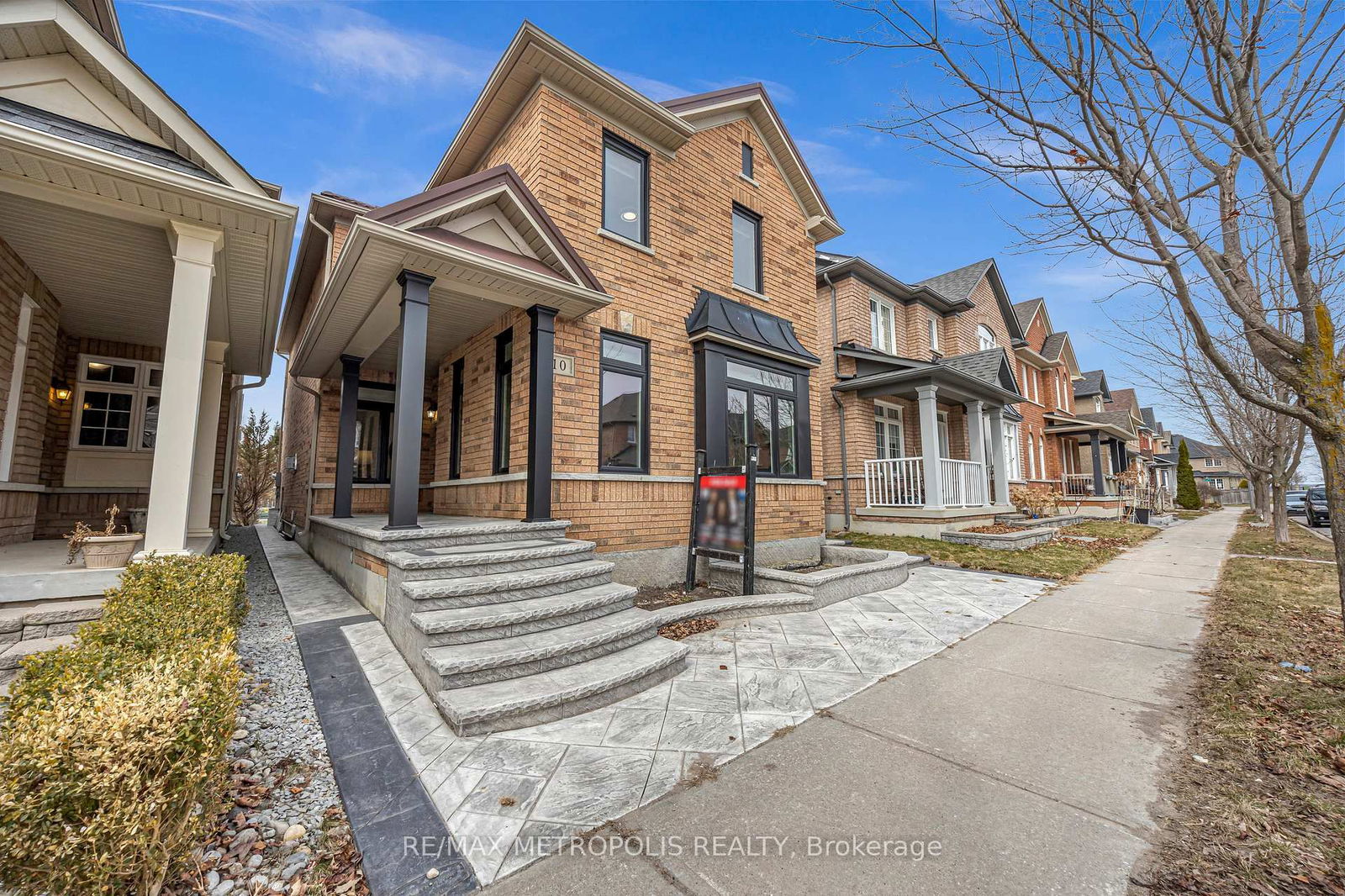 Detached House for sale at 10 Snowcreek Street, Markham, Cornell, L6B 0K5 - MLS: N12163820