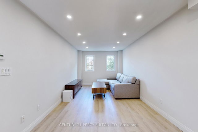 35 Bowler Street