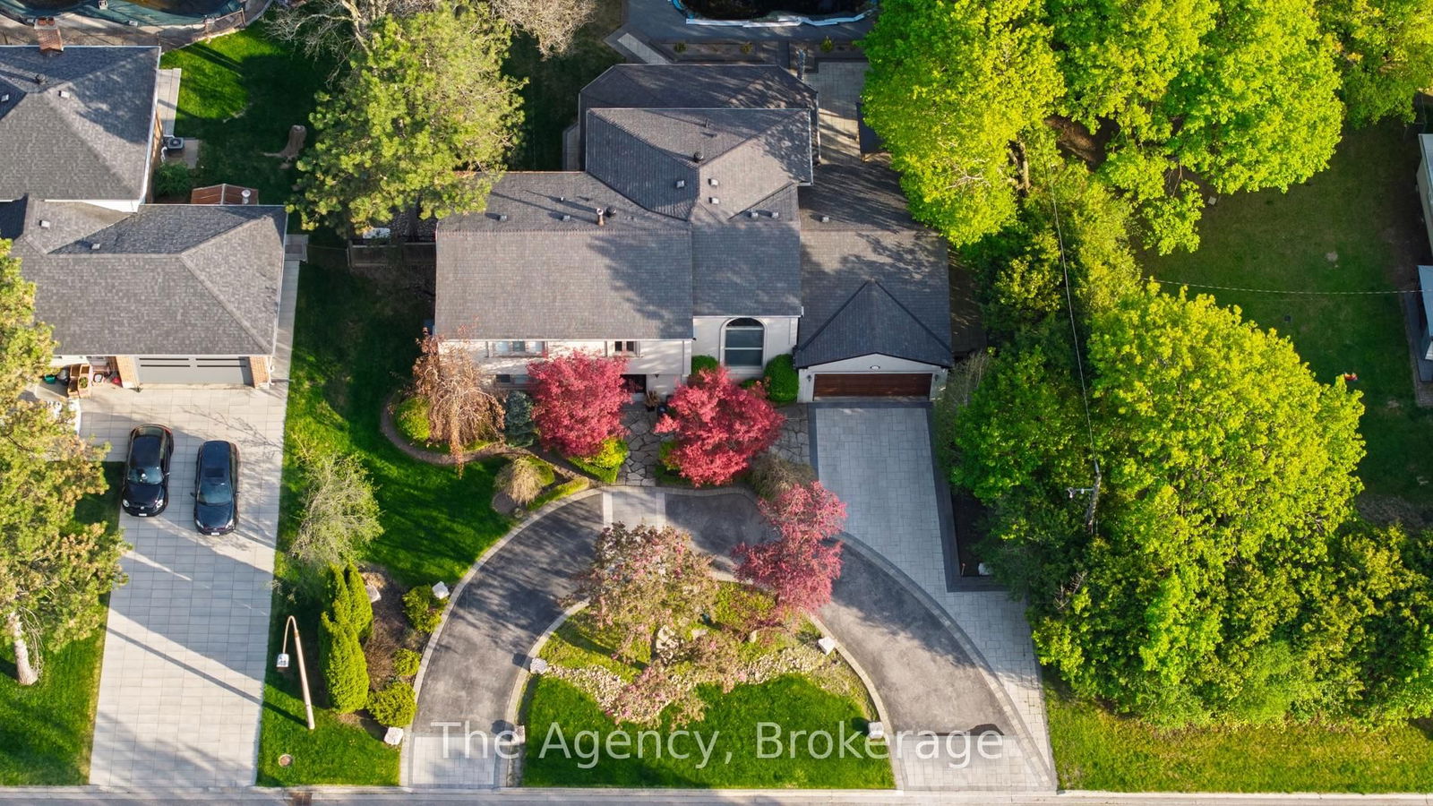 Detached House for sale at 126 Babcombe Drive, Markham, Bayview Glen, L3T 1N1 - MLS: N12163911