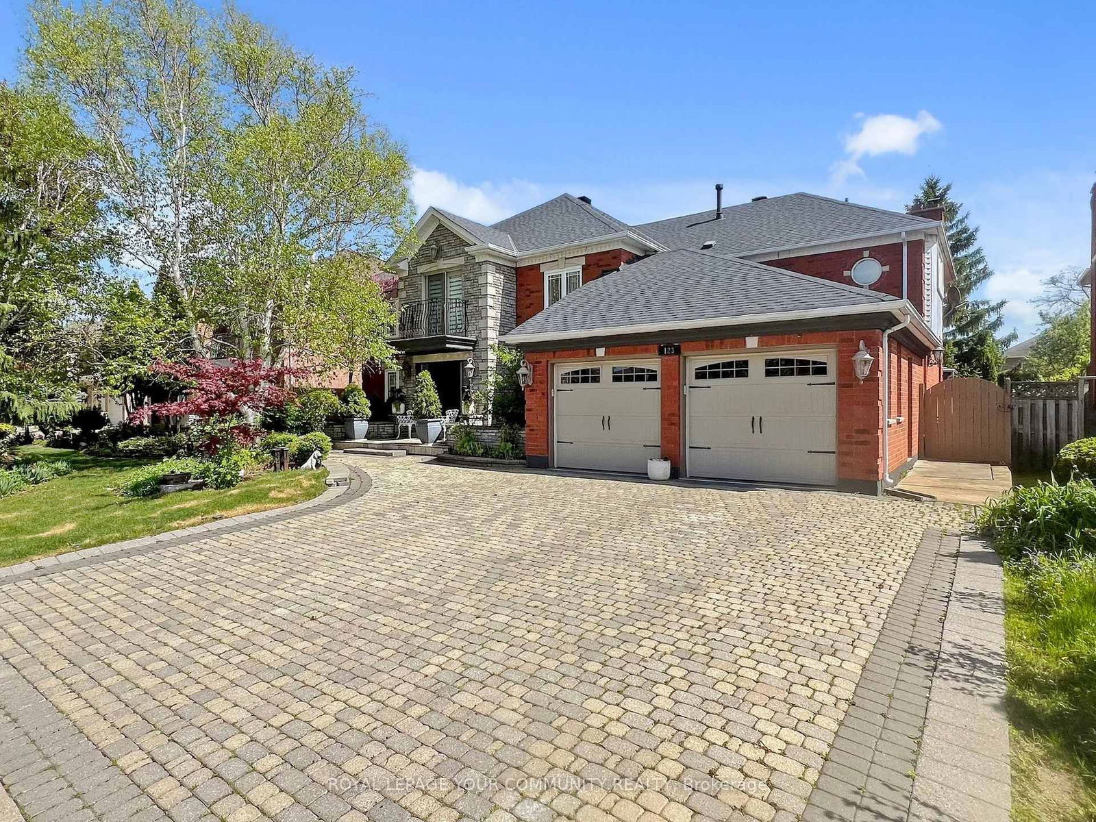 Detached House for sale at 123 Kingsnorth Boulevard, Vaughan, East Woodbridge, L4L 8J6 - MLS: N12164314
