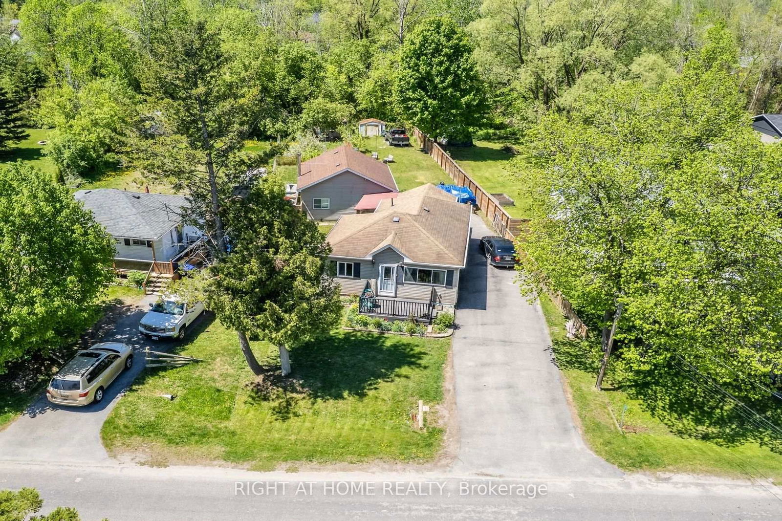 Detached House for sale at 1024 Ferrier Avenue, Innisfil, Lefroy, L0L 1W0 - MLS: N12164363