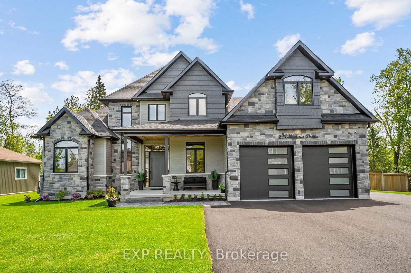 Detached House for sale at 227 Medina Drive, Georgina, Keswick North, L4P 1G9 - MLS: N12164576