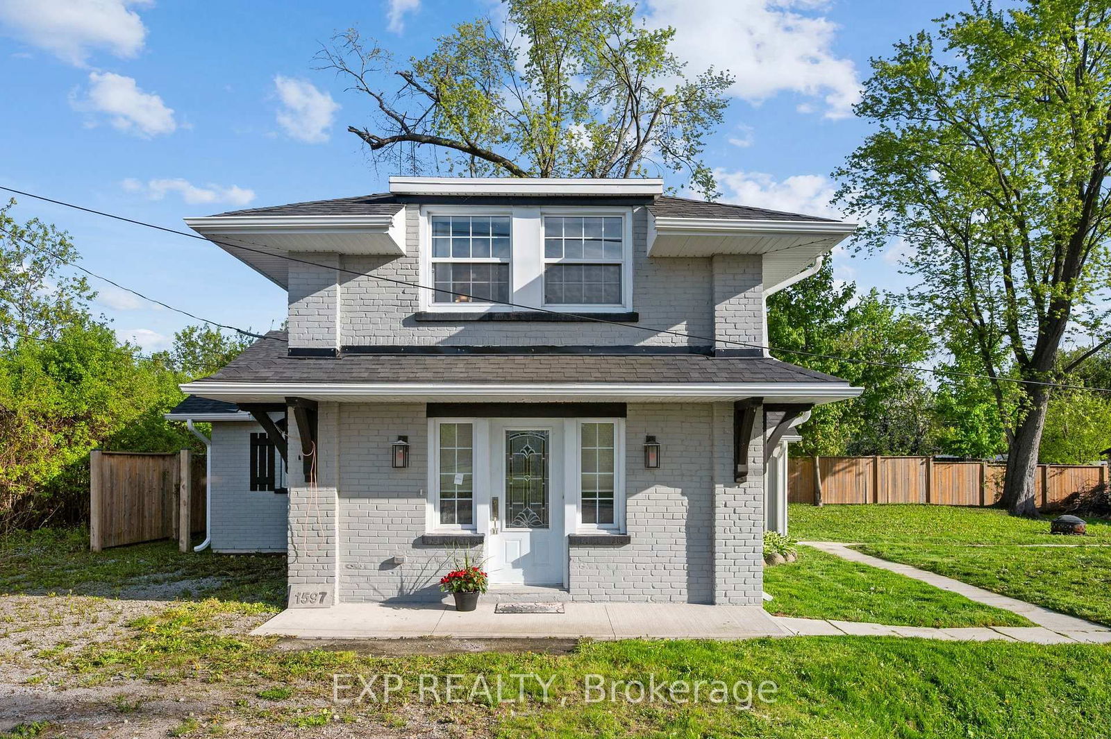 Detached House for sale at 1597 Metro Road, Georgina, Historic Lakeshore Communities, L0E 1S0 - MLS: N12164601
