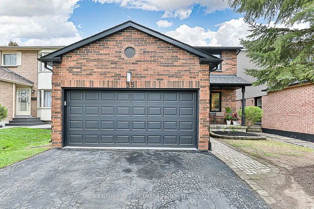 35 Buchanan Crescent