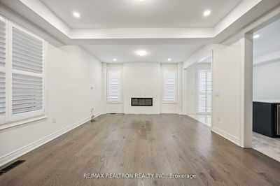 14 Neilly Terr, Bradford West Gwillimbury - Bradford image-0-4