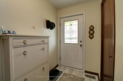 86 Beechwood Ave, Brock - Beaverton image-0-2