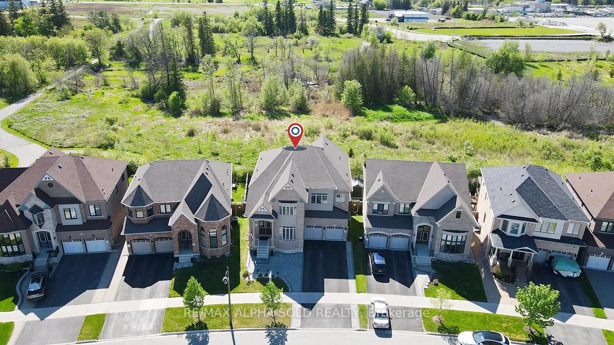 Detached House for sale at 263 Baker Hill Boulevard, Whitchurch-Stouffville, Stouffville, L4A 4P8 - MLS: N12165448