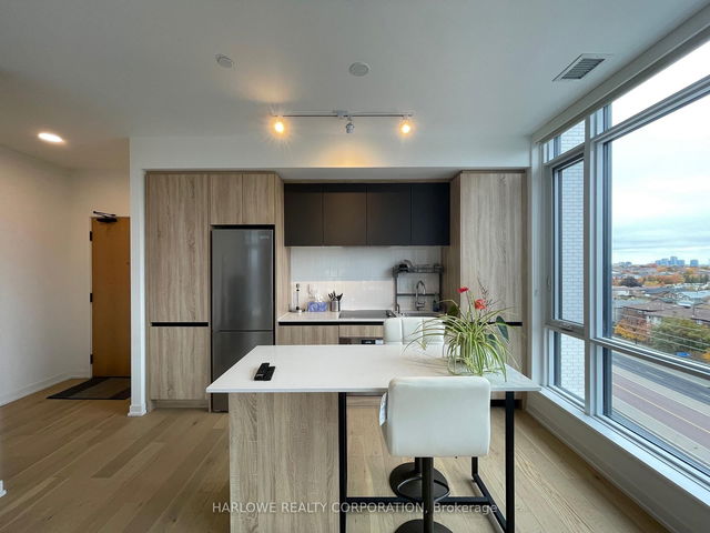 616 - 7950 Bathurst Street